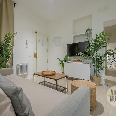 Nuevo Apt De 7 Pax En El Corazon De Malasana Madrid Buitenkant foto