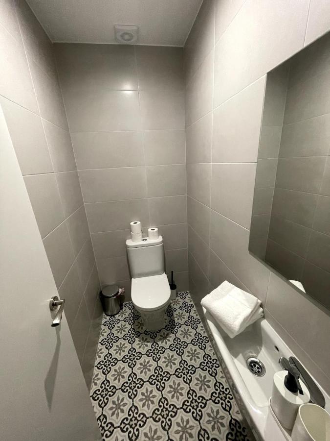 Nuevo Apt De 7 Pax En El Corazon De Malasana Madrid Buitenkant foto